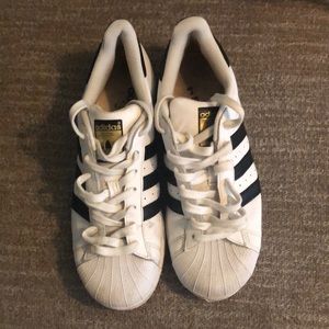 Adidas Superstar Sneakers
